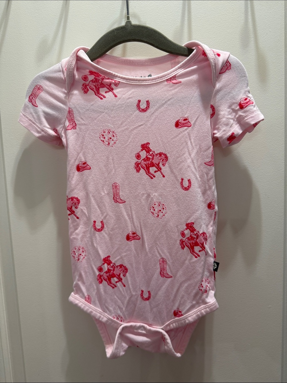 Kyte Bodysuit - Picture 1 of 3